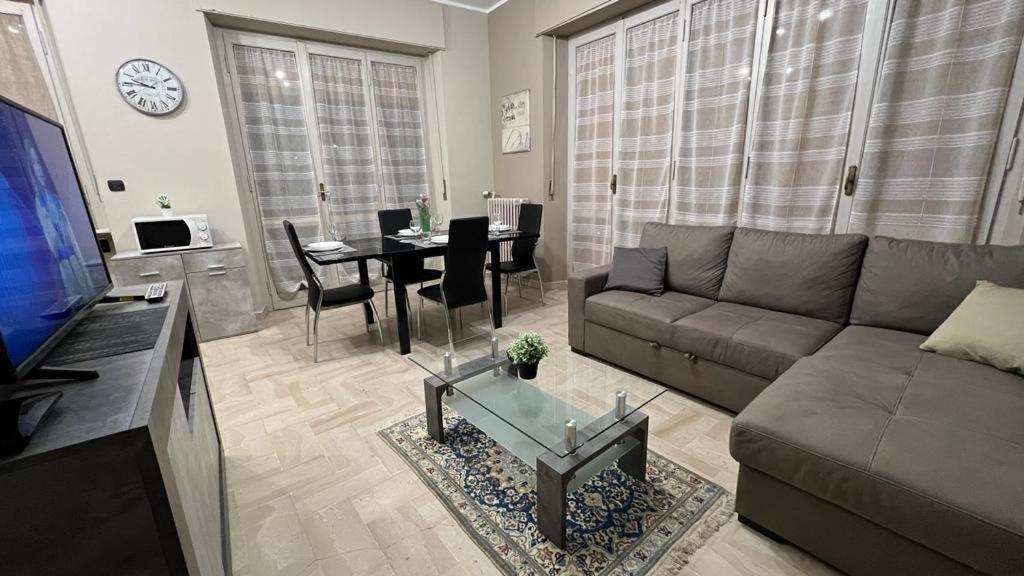 Casa Di Paola 2 Apartman Asti Kültér fotó